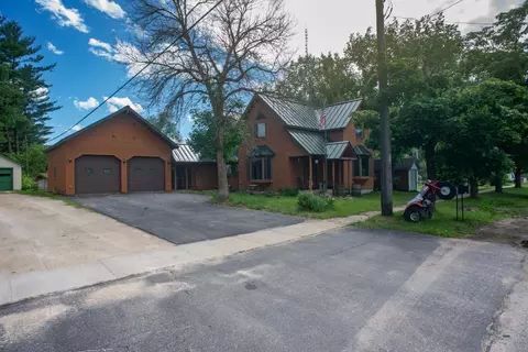 321 Dover St, Princeton, WI 54968
