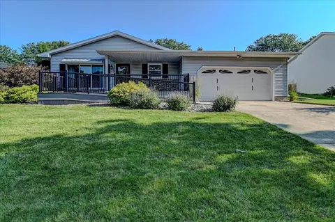 5038 Piccadilly Dr, Madison, WI 53714