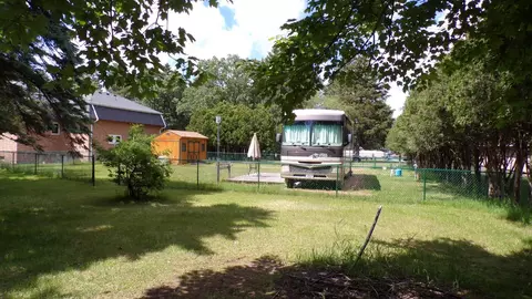 1059 Oxford Ct, Nekoosa, WI 54457