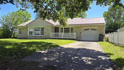 308 S Polk St, Lancaster, WI 53813