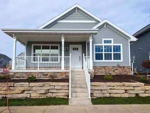 4810 Romaine Rd, Fitchburg, WI 53711