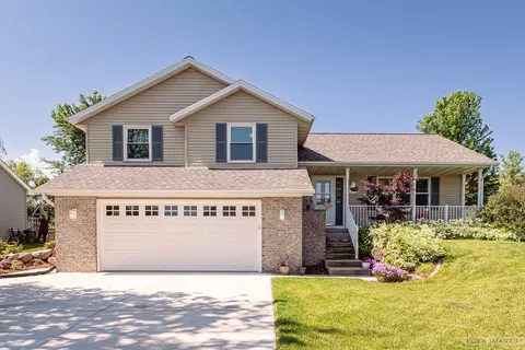 3019 Trenton Dr, Sun Prairie, WI 53590