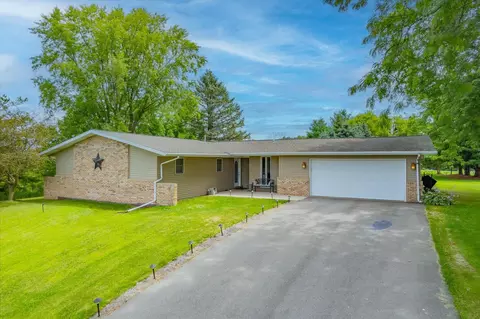4609 Willow St, Morrisonville, WI 53571