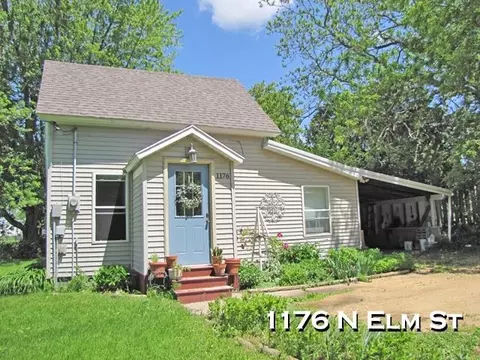 1176 N Elm St, Platteville, WI 53818
