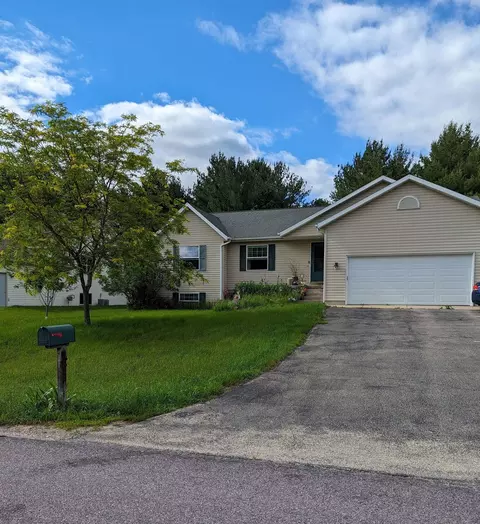 w10562 River Road, Lodi, WI 53555