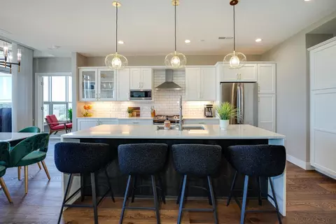 625 N Segoe Rd #1006, Madison, WI 53705