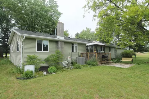 n5144 Wisconsin 22, Montello, WI 53949