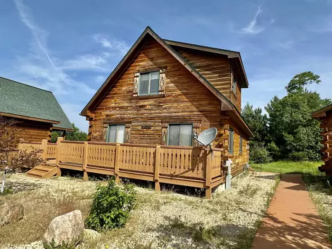 330 Hilltop Cir, Warrens, WI 54666
