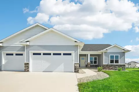 4126 Painted Arabian Run, Deforest, WI 53532