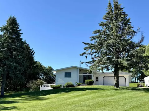 100 Carnak Clun, Shullsburg, WI 53586