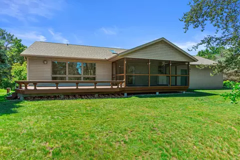 1352 Eagle Trl, Nekoosa, WI 54457