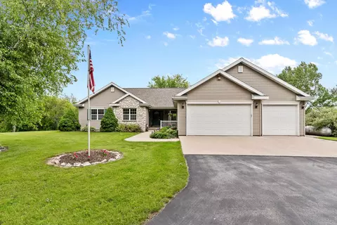 n8208 County Road W, Beaver Dam, WI 53916