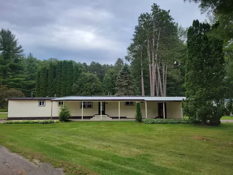 n750 Golf Road #4, Prairie Du Sac, WI 53583