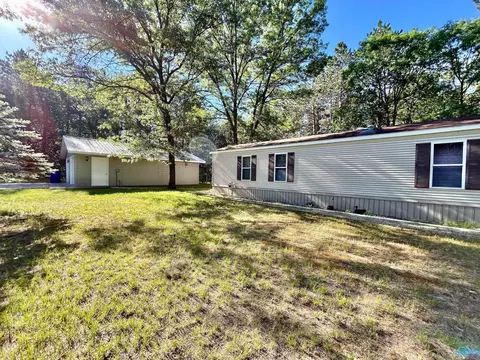 1447 Deerborn Ct, Friendship, WI 53934