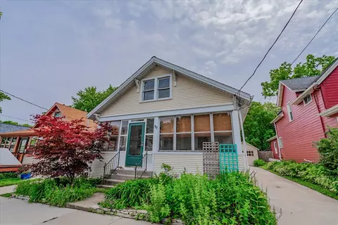 117 Ohio Ave, Madison, WI 53704
