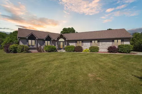 5837 N County Road F, Janesville, WI 53545