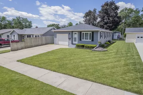 1638 S Marion Ave, Janesville, WI 53546