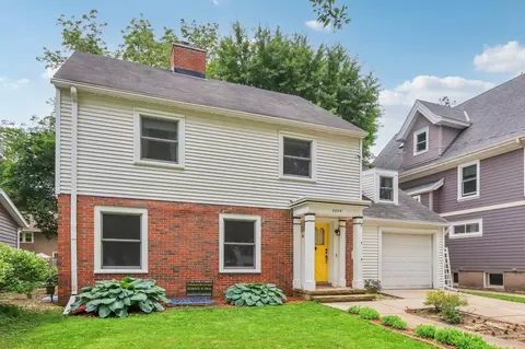 2229 W Lawn Ave, Madison, WI 53711
