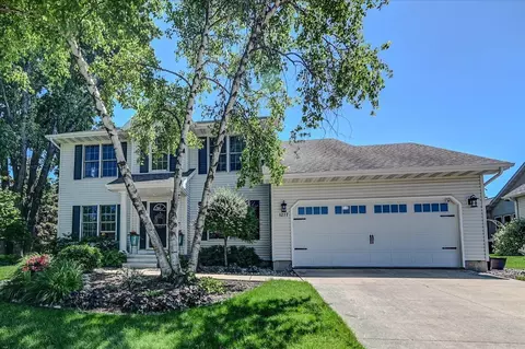 1277 Meadowlark Dr, Sun Prairie, WI 53590
