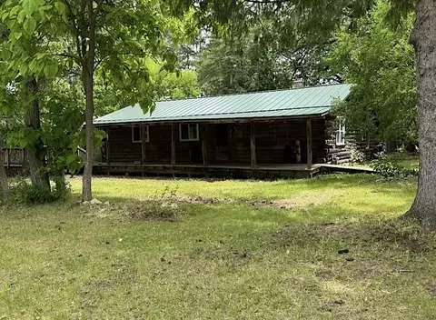 228 N Elm St, Adams, WI 53910