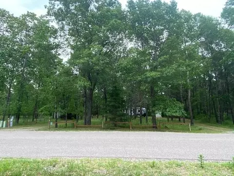 370 372 Bromley Way, Nekoosa, WI 54457