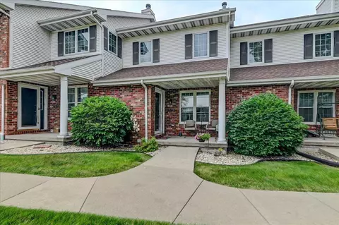 3212 Dorchester Way, Madison, WI 53719