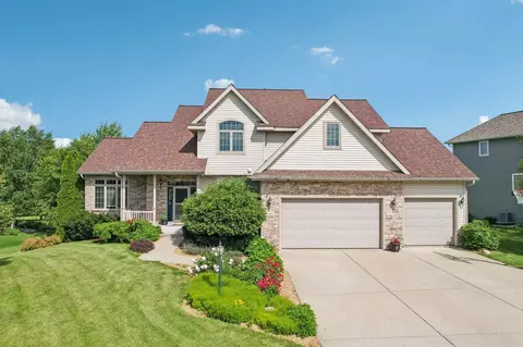6463 Harvest Moon Ct, Waunakee, WI 53597