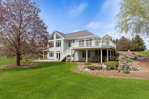 W7503 Country Drive, Beaver Dam, WI 53916