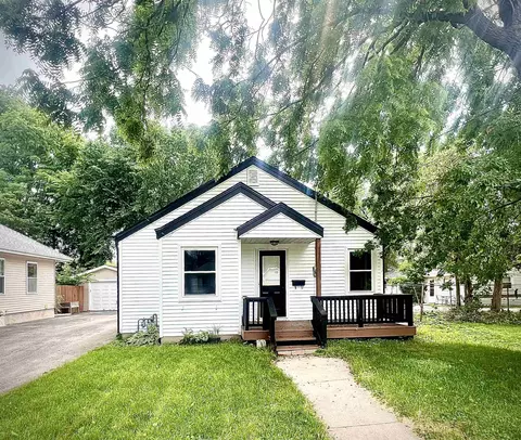 15 Powers Ave, Madison, WI 53714