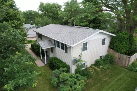 415 May St, Platteville, WI 53818