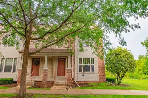 368 Park St, Sun Prairie, WI 53590