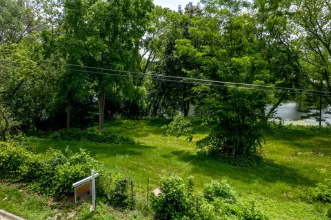 4607 Yahara Dr, Mcfarland, WI 53558