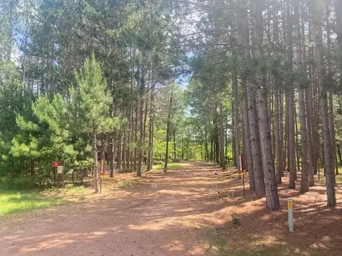 294 Winchester Rd, Nekoosa, WI 54457