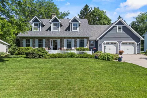 604 South St, Deforest, WI 53532