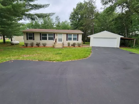 1345 11th Ct, Friendship, WI 53934