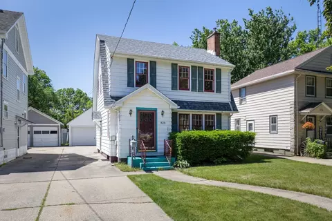 828 Blaine St, Janesville, WI 53545