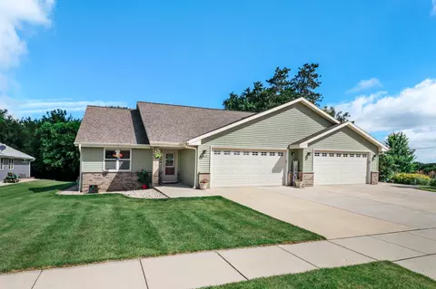 303 E Highland Ave, Fort Atkinson, WI 53538