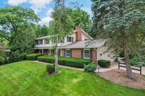 3202 Grandview Blvd, Madison, WI 53713
