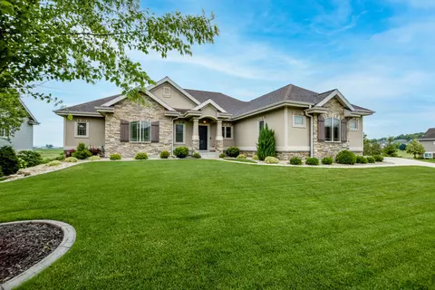1452 Blue Ridge Trl, Waunakee, WI 53597