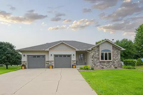 671 Corta Ct, Arlington, WI 53911