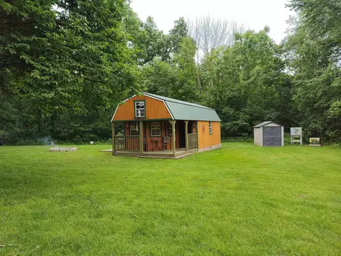 22196 Lost Ridge Lane Rd, Gays Mills, WI 54631