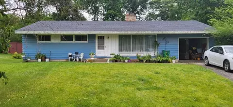 2036 E Ridge Rd, Beloit, WI 53511