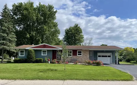 303 W Division St, Sparta, WI 54656