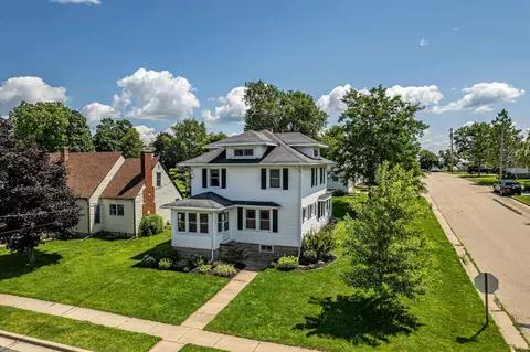 201 Breeze Ter, Argyle, WI 53504