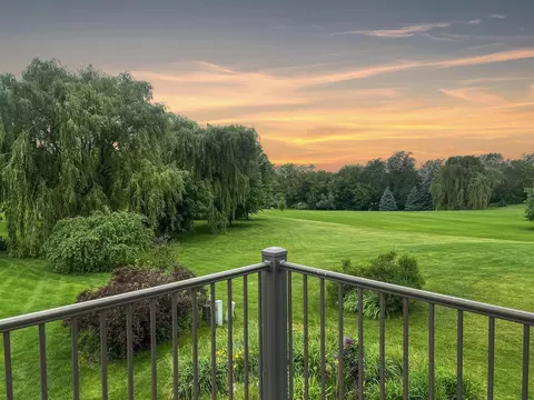 210 Ridge View Trl, Verona, WI 53593