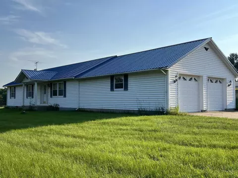 n7953 Wisconsin 44, Pardeeville, WI 53954