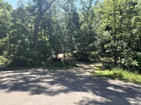 N9009 Gehl Drive, Portage, WI 53901
