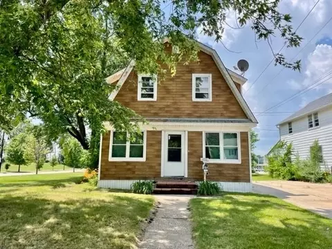 1688 Morse Ave, Beloit, WI 53511