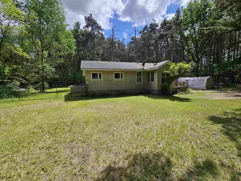 n2996 4th Avenue, Hancock, WI 54943