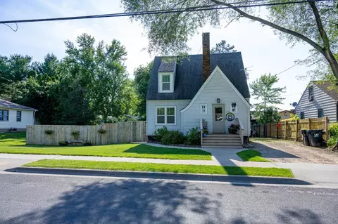 107 Arlington Ave, Mauston, WI 53948